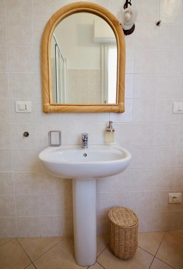 شقة La Casa Dei Nonni مونيلّي المظهر الخارجي الصورة